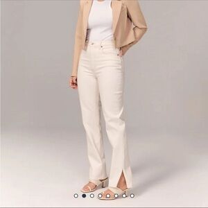 Abercrombie and Fitch Ultra High Rise 90s Straight Jeans Bone Size 28/6s